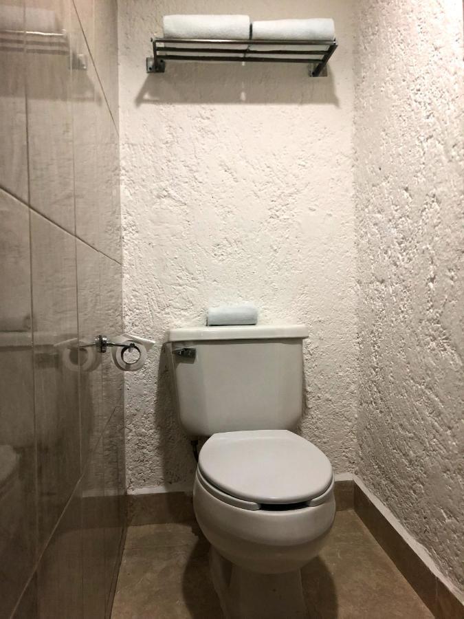 Hotel Los Cocos Chetumal Exteriör bild