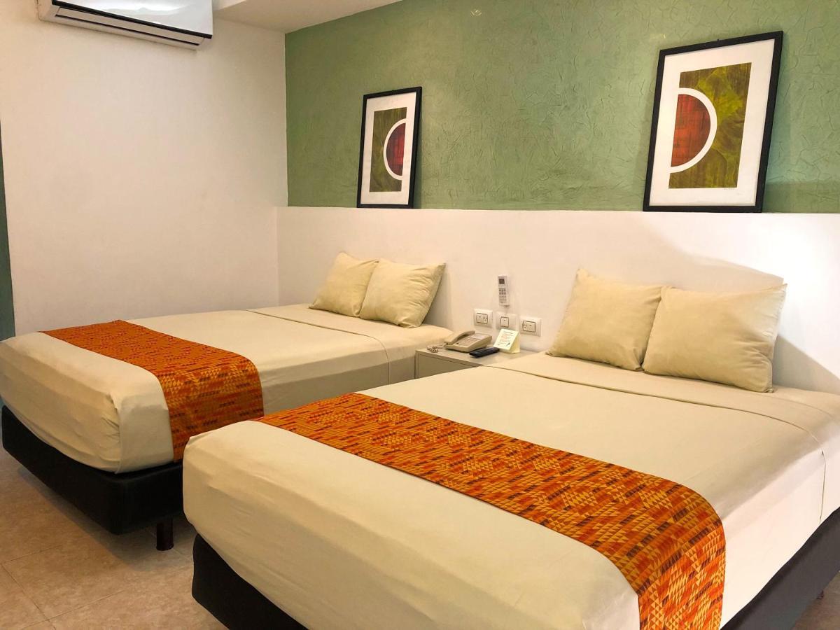 Hotel Los Cocos Chetumal Exteriör bild