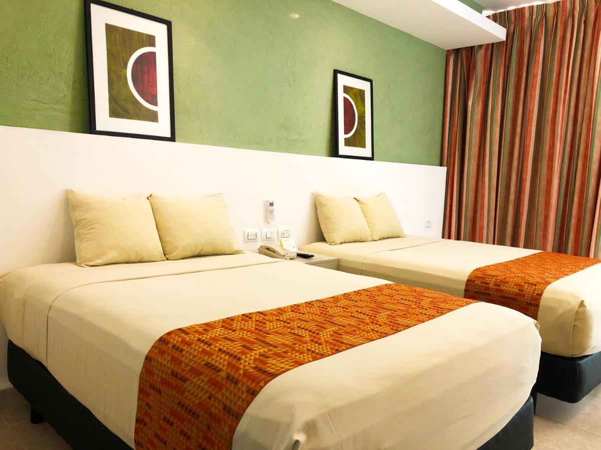 Hotel Los Cocos Chetumal Exteriör bild