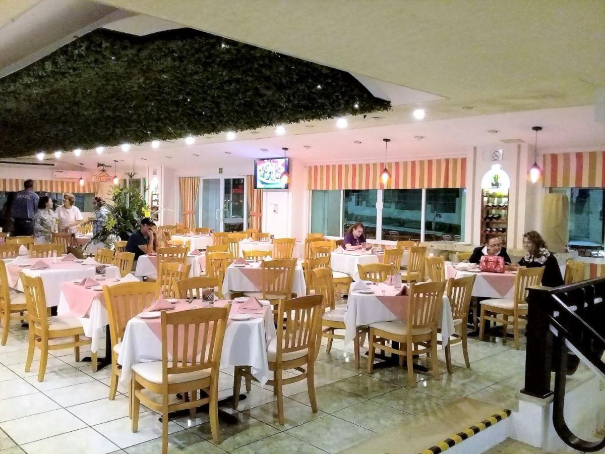 Hotel Los Cocos Chetumal Exteriör bild